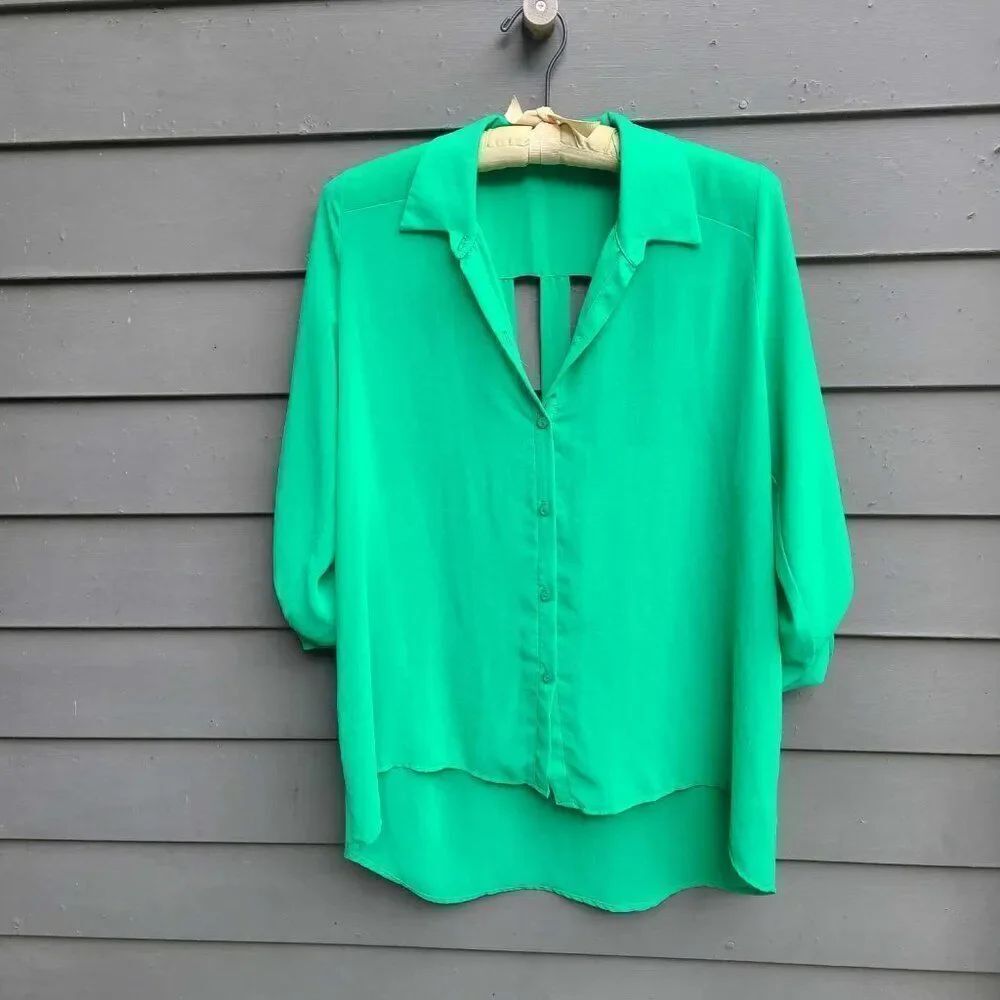 Lush Green Cut out Back High Low Blouse size Medium